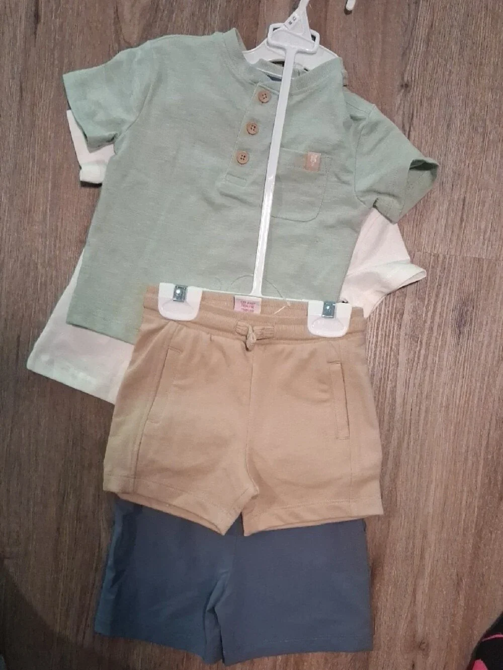 Nwt 4 Boy Outfits Tommy Bahamas, New Balance, Little Me And 7 For All Man Kind